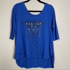 Knot Sisters Knit Top Medium Blue Scoop Back Tribal Inspired Print Half Sleeve